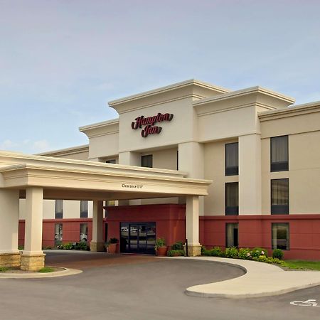 Hampton Inn Dubuque Exteriör bild
