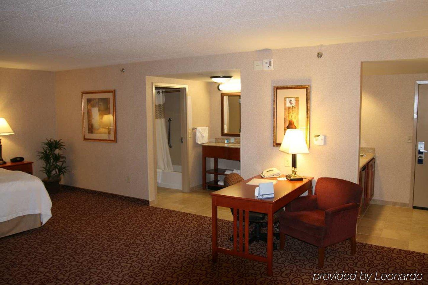 Hampton Inn Dubuque Rum bild