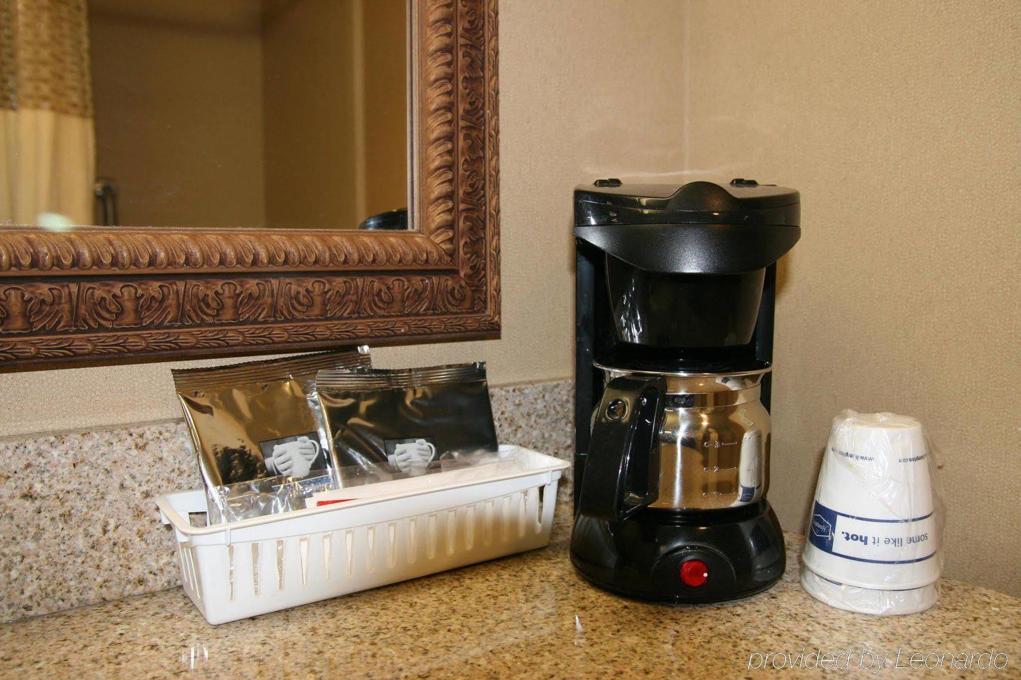 Hampton Inn Dubuque Rum bild